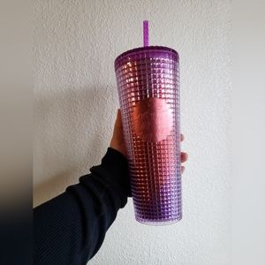 Starbucks Venti Ombre